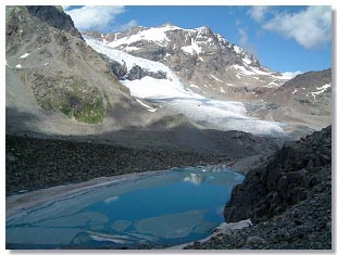 Lungo il percorso del sentiero Glaciologico (Foto R.Moiola).