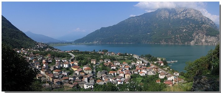 Verceia ed il lago di Mezzola. Foto di M. Dei Cas