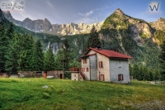 Il rifugio Brasca in val Codera (foto R. Ganassa)