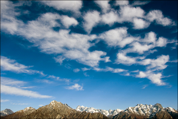 Cirrocumuli fotografati nei pressi dell'Alpe Manco (foto L. Vezzoni)